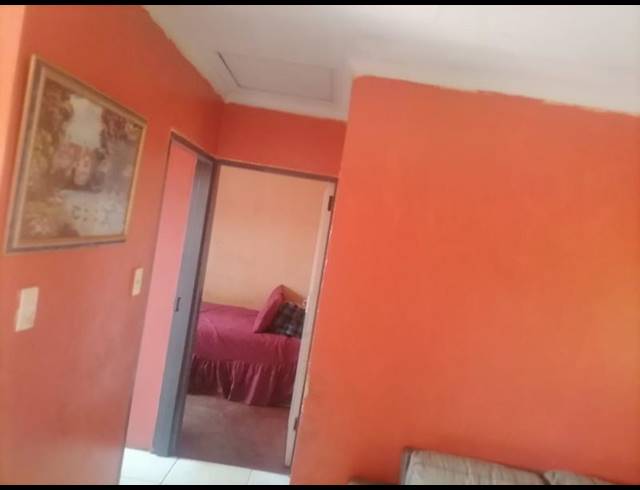 2 BEDROOM HOUSE FOR SALE IN PALM RIDGE